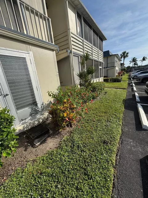 Exterior - 201 Brittany E, Delray Beach, FL 33446 photo 4 of 5
