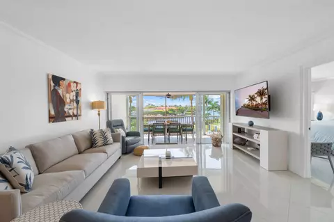 400 N Federal Hwy #315, Deerfield Beach, FL 33441