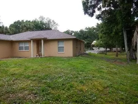 291 22nd St NE, Naples, FL 34120