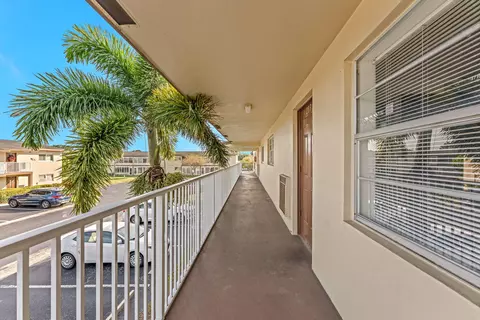 601 NW 78th Ter #203, Margate, FL 33063
