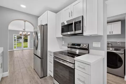 203 Grove Isle Cir, Vero Beach, FL 32962