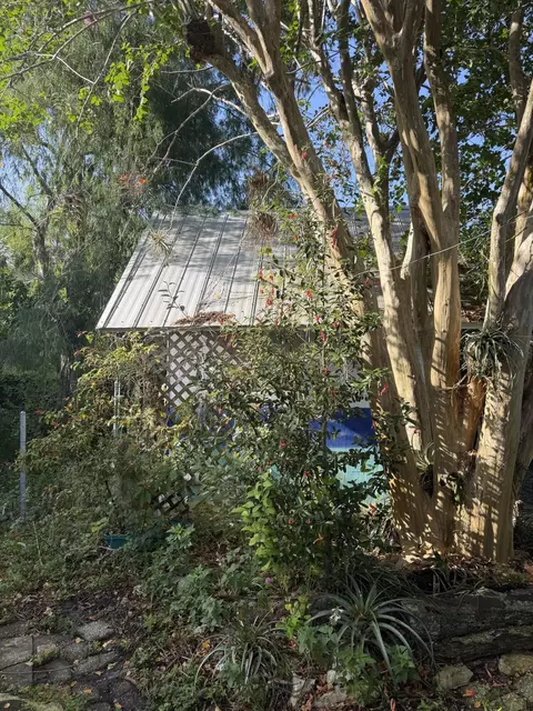 Exterior - 303 S Delaware Blvd, Jupiter, FL 33458 photo 23 of 32