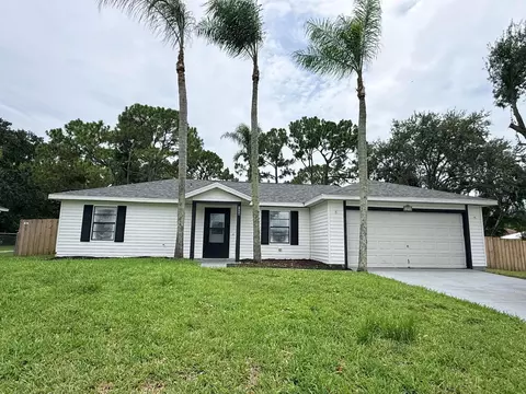 1898 SW Lofgren Ave, Port Saint Lucie, FL 34953