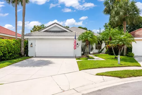 Exterior - 218 Hampton Ct, Jupiter, FL 33458 photo 6 of 6
