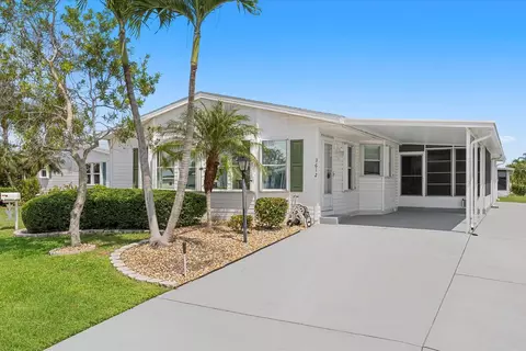 3612 Pebble Beach Ln, Port Saint Lucie, FL 34952