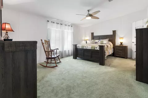 Bedroom - 1221 Chobee St, Okeechobee, FL 34974 photo 5 of 7
