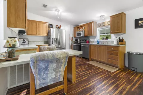 Kitchen - 1221 Chobee St, Okeechobee, FL 34974 photo 1 of 5