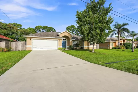3642 SW Conibear St, Port Saint Lucie, FL 34953
