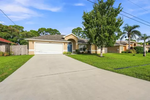 3642 SW Conibear St, Port Saint Lucie, FL 34953