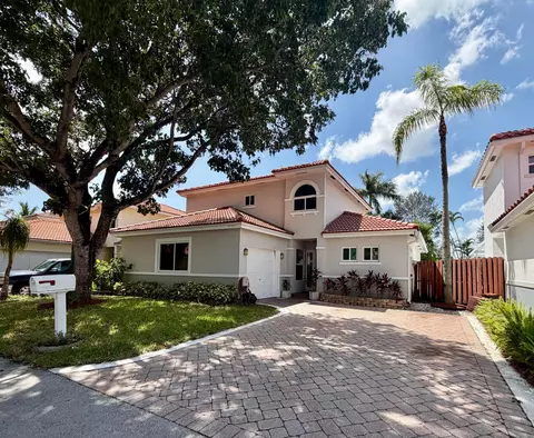 4742 NW 5th Ct, Coconut Creek, FL 33063