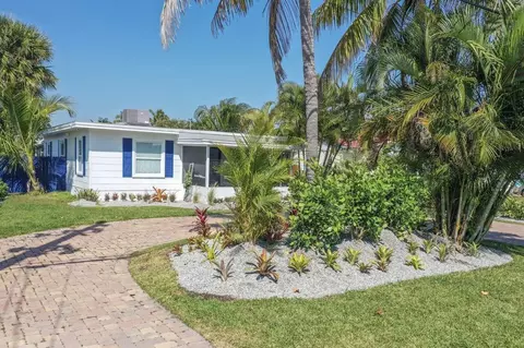 307 Granada St, Fort Pierce, FL 34949
