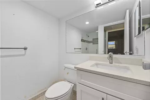 Bath - 233 Monaco Blvd E, Delray Beach, FL 33446 photo 1 of 3