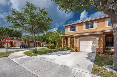 116 S Palm Villas Way, Palm Springs, FL 33461