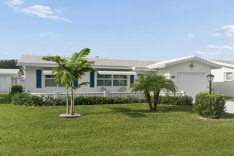 2084 SW 13th Ter, Boynton Beach, FL 33426