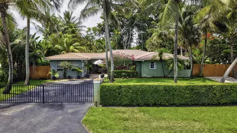 3000 Sherwood Blvd, Delray Beach, FL 33445