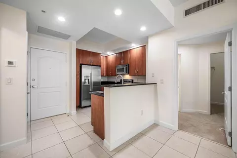 801 S Olive Ave #717, West Palm Beach, FL 33401