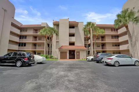 1920 Sabal Palm Dr #203, Davie, FL 33324
