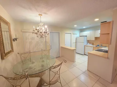 700 Layne Blvd #318B, Hallandale Beach, FL 33009