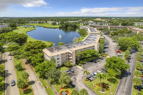 3205 Portofino Pt #B4, Coconut Creek, FL 33066