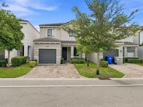 269 NW 36th Ave, Pompano Beach, FL 33069