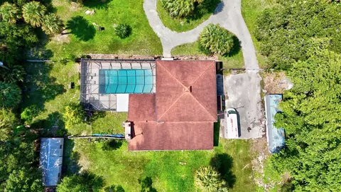 17475 Hammock Ln, Port Saint Lucie, FL 34987