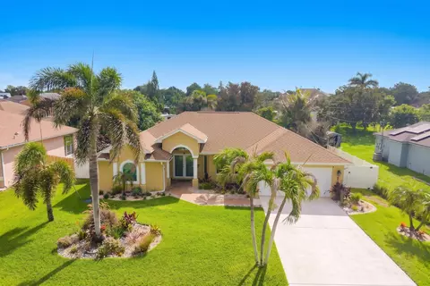 3941 SW Kabane St, Port Saint Lucie, FL 34953