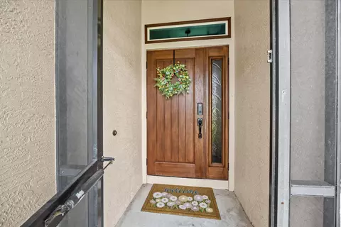 Entry Way - 200 Park Pl, Jupiter, FL 33458 photo 1 of 4