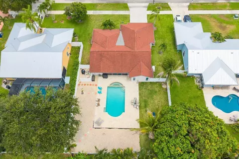 View/Area - 200 Park Pl, Jupiter, FL 33458 photo 3 of 5