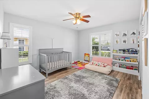 Bedroom - 200 Park Pl, Jupiter, FL 33458 photo 5 of 5