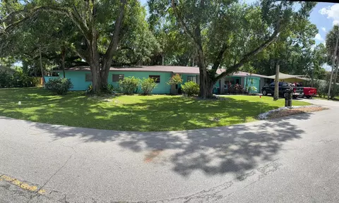 1111 Trinidad Ave, Fort Pierce, FL 34982