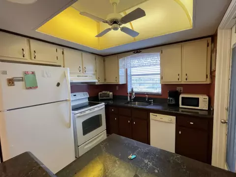 Kitchen - 651 Pine Dr #207, Pompano Beach, FL 33060 photo 1 of 2