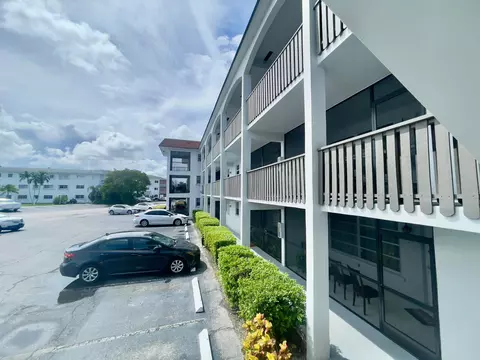 Exterior - 651 Pine Dr #207, Pompano Beach, FL 33060 photo 5 of 5