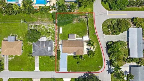 View/Area - 1 Windsor Rd W, Jupiter, FL 33469 photo 1 of 8