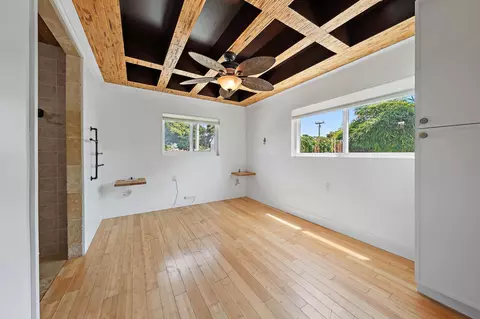Bedroom - 1 Windsor Rd W, Jupiter, FL 33469 photo 2 of 3