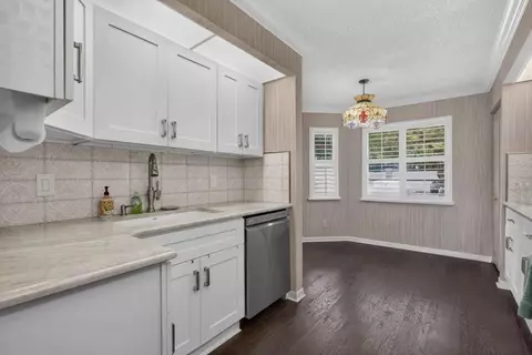 1604 Abaco Dr #D1, Coconut Creek, FL 33066