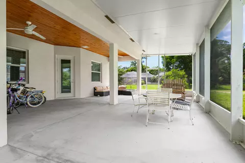 Exterior - 12323 N 150th Ct N, Jupiter, FL 33478 photo 4 of 8