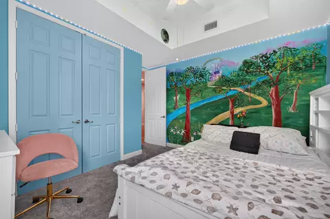 Bedroom - 12323 N 150th Ct N, Jupiter, FL 33478 photo 5 of 9