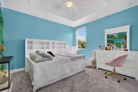Bedroom - 12323 N 150th Ct N, Jupiter, FL 33478 photo 4 of 9