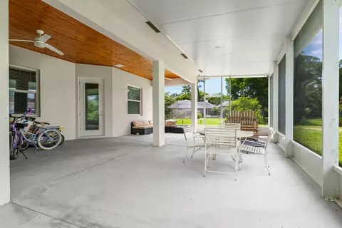 Exterior - 12323 N 150th Ct N, Jupiter, FL 33478 photo 3 of 8