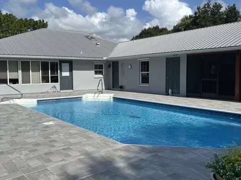 Exterior - 1476 NE 40th Ave, Okeechobee, FL 34972 photo 10 of 22