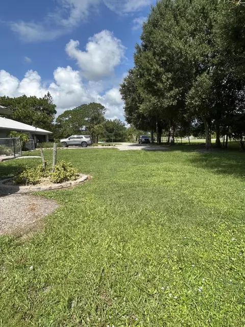 Exterior - 1476 NE 40th Ave, Okeechobee, FL 34972 photo 19 of 22