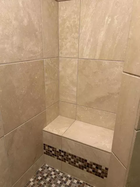 Bath - 1476 NE 40th Ave, Okeechobee, FL 34972 photo 9 of 10