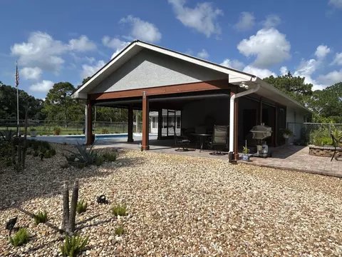 Exterior - 1476 NE 40th Ave, Okeechobee, FL 34972 photo 12 of 22