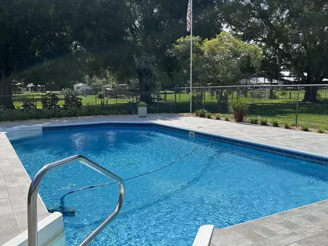 Exterior - 1476 NE 40th Ave, Okeechobee, FL 34972 photo 9 of 22
