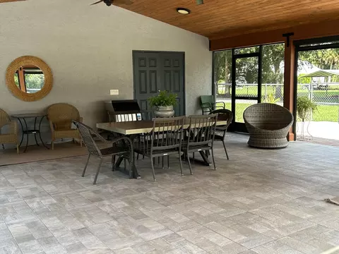Exterior - 1476 NE 40th Ave, Okeechobee, FL 34972 photo 11 of 22