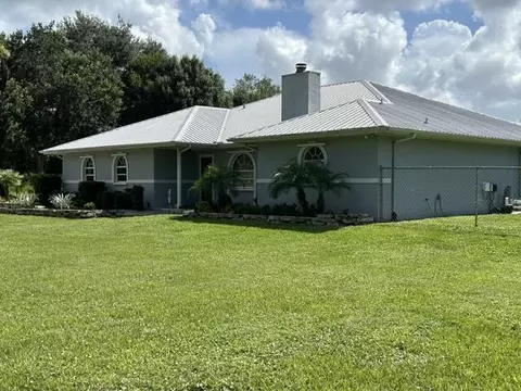 Exterior - 1476 NE 40th Ave, Okeechobee, FL 34972 photo 7 of 22
