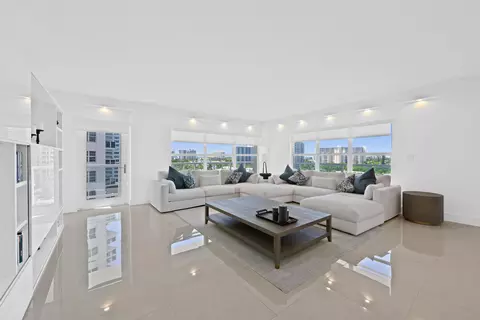 3750 Galt Ocean Dr #706, Fort Lauderdale, FL 33308