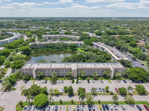 2202 Lucaya Bnd #C3, Coconut Creek, FL 33066