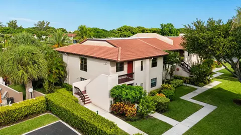 9307 Vista Del Lago #17B, Boca Raton, FL 33428