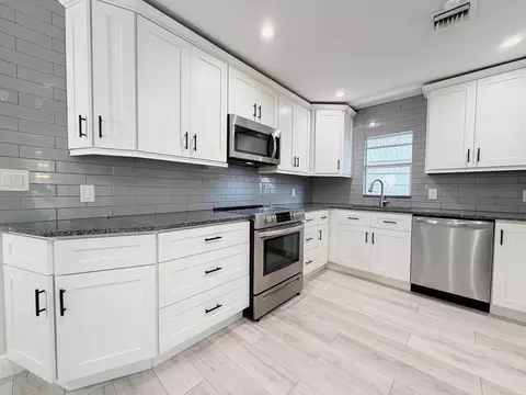 528 N J St, Lake Worth Beach, FL 33460